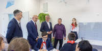 Дмитрий Миляев осмотрел отремонтированный Центр образования в поселке Правда - ИА Новомосковск Сегодня