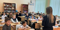Сотрудники отдела Госавтоинспекции ОМВД России по городу Новомосковску Тульской области провели профилактические беседы с учащимися МКОУ "СОШ №19" - ИА Новомосковск Сегодня