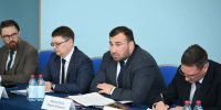 Председатель Правительства Тульской области Михаил Пантелеев и руководители химических предприятий обсудили развитие отрасли в регионе - ИА Новомосковск Сегодня